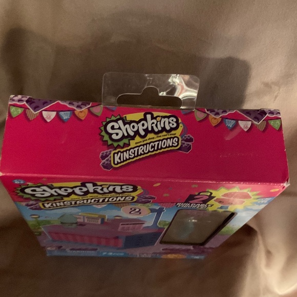 New Shopkins Kinstructions - Check Out Lane - 73 pcs Set -  Calculator & Pencil - Picture 4 of 8